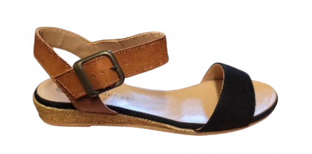 NEW ERIC MICHAEL women's amanda sandal in black